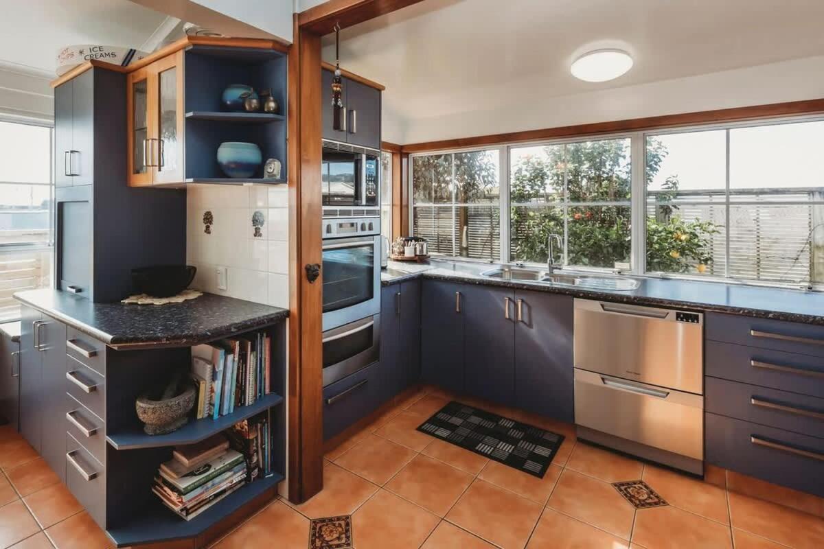 Timata Ora - 7br Family In Prime Location Villa New Plymouth